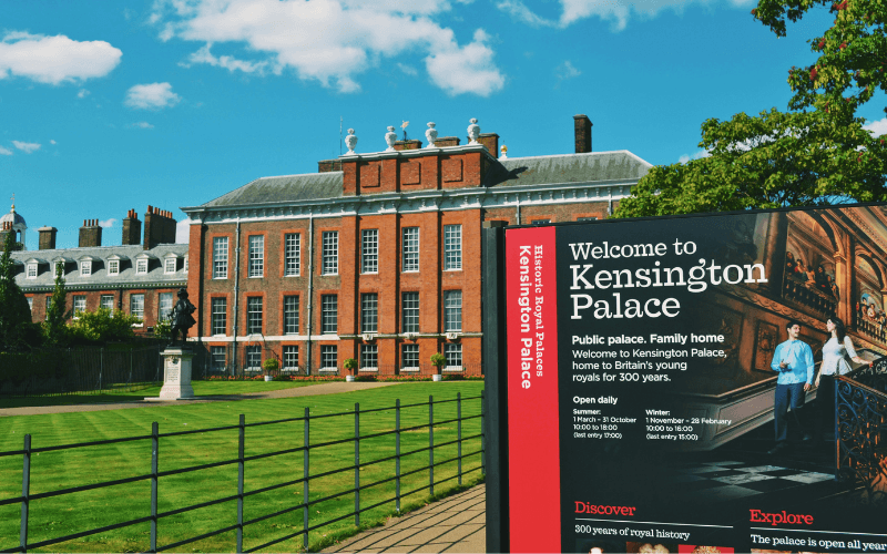 Kensington Gardens, Photo by Amy-Leigh Barnard on Unsplash